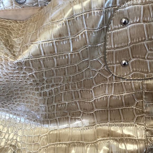 Purse - Picture 2 of 3